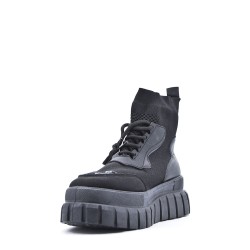 Bottine en simili cuir