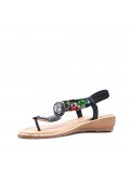 Flat sandals in faux leather for women