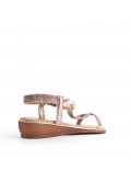 Flat sandals in faux leather for women