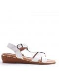 Flat sandals in faux leather for women