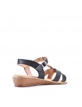 Flat sandals in faux leather for women