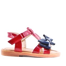 Girl's faux leather sandal