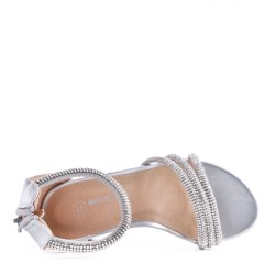Girl's flat sandal