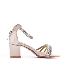 Girl's flat sandal