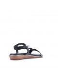 Flat sandals in faux leather for women