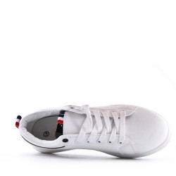 Zapatilla de material mixto con cordones