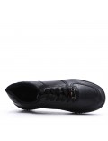 Zapatilla de material mixto con cordones
