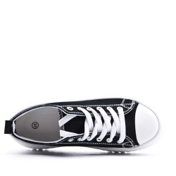 Women's faux leather sneaker