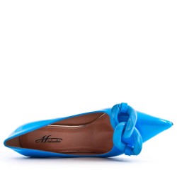 Leatherette pump with heels