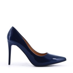 Leatherette pump with heels