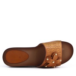 Sandale compensée en simili cuir