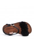 Girl's faux leather sandal