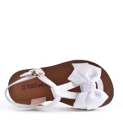 Girl's faux leather sandal