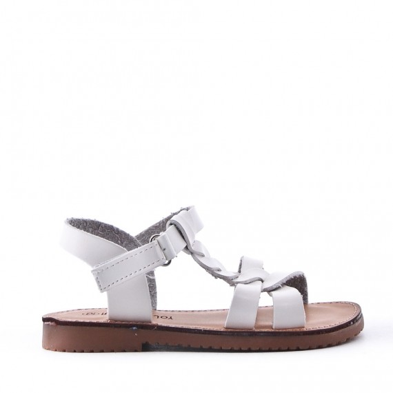 Girl's faux leather sandal