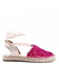 Flat sandals in a material mix for women