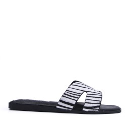 Women's faux suede slide