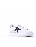 Women's faux leather sneaker