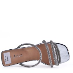 Sandale à talon en simili cuir