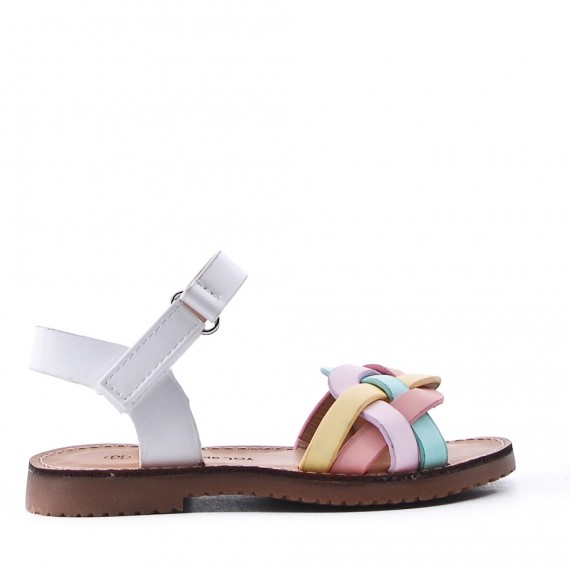 Girl's faux leather sandal
