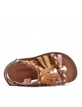 Girl's faux leather sandal