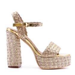 sandal with platform