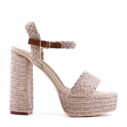 sandal with platform