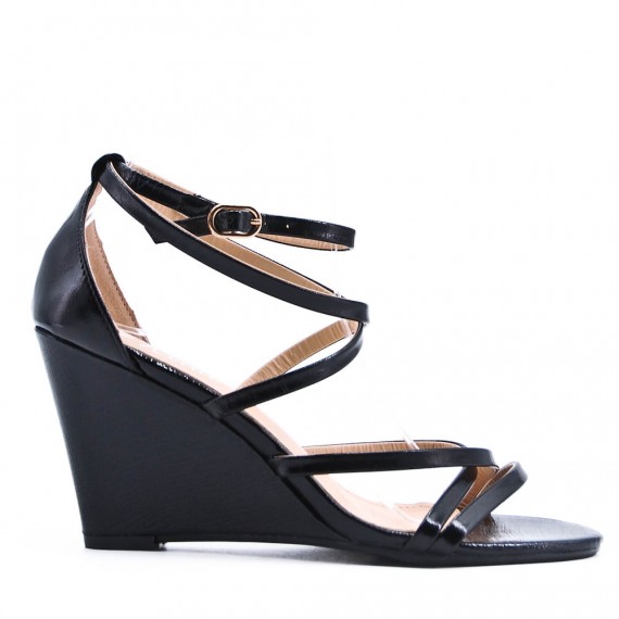 Faux leather heeled sandal