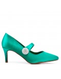 Leatherette pump with heels