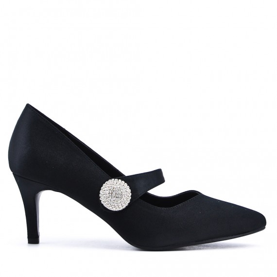 Leatherette pump with heels