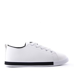 Women's faux leather sneaker