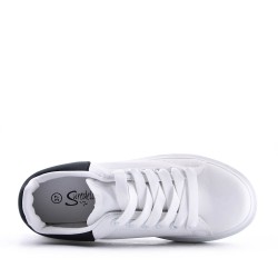 Women's faux leather sneaker