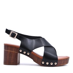 Sandale avec plateforme