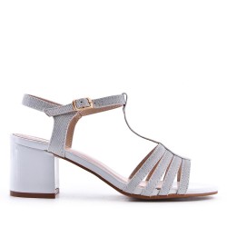 Sandale à talon en simili cuir