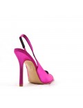 Women's faux leather heeled pumps