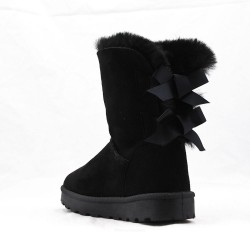 Mixed-material ankle boot