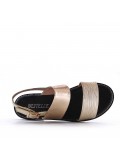 Flat sandals in faux leather for women