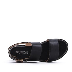 Flat sandals in faux leather for women