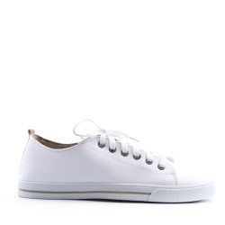 Women's faux leather sneaker