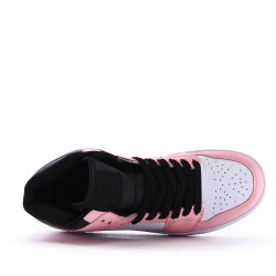 Women's faux leather sneaker