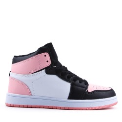 Women's faux leather sneaker