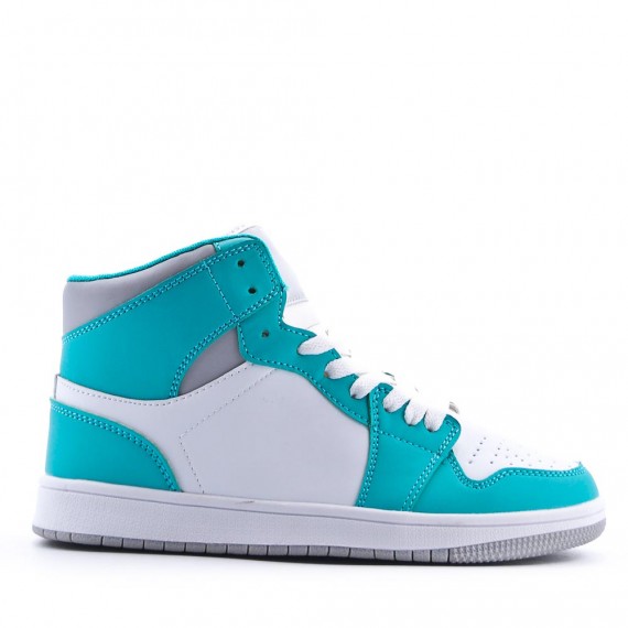 Women's faux leather sneaker