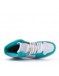 Women's faux leather sneaker