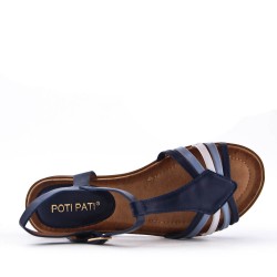 Flat sandals in a material mix for women