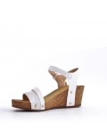 Mixed material wedge sandal