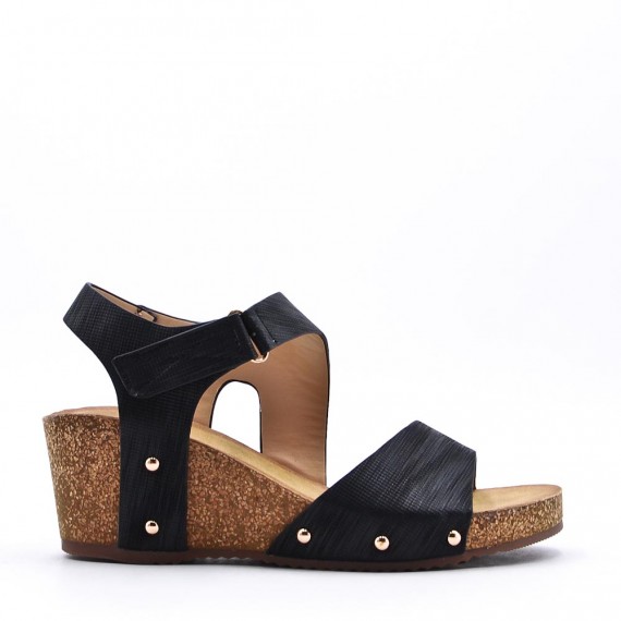 Mixed material wedge sandal