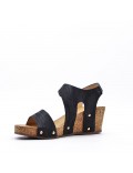 Mixed material wedge sandal