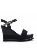 Mixed material wedge sandal