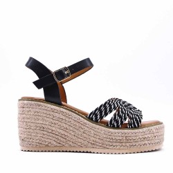 Mixed material wedge sandal