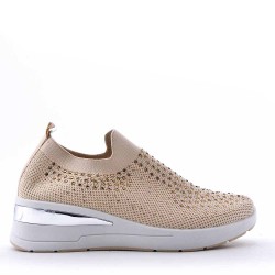 Textile basket for women
