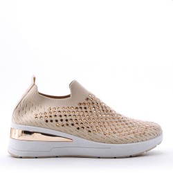 Textile basket for women